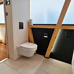 Basecamp Tiny House Eco-resort Parco vacanze IJmuiden
