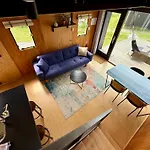 Basecamp Tiny House Eco-resort 4* IJmuiden