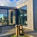 Basecamp Tiny House Eco-resort Parco vacanze IJmuiden