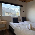 Basecamp Tiny House Eco-resort IJmuiden