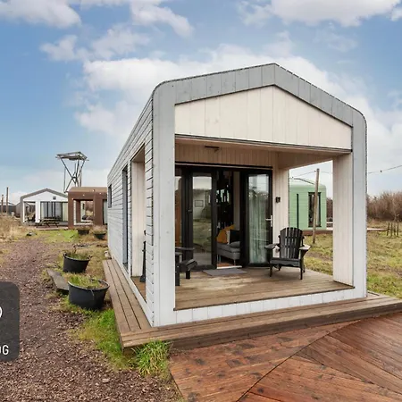 Basecamp Tiny House Eco-resort IJmuiden