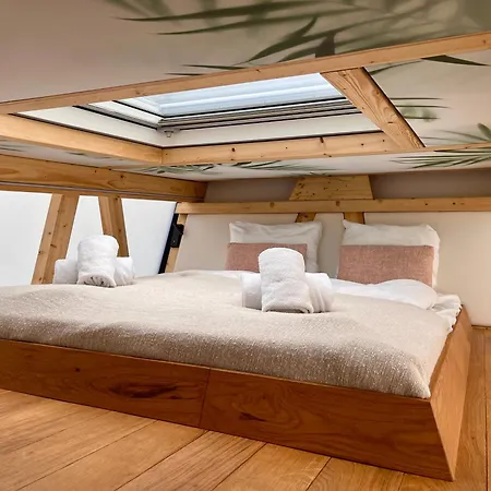 Basecamp Tiny House Eco-resort 4*