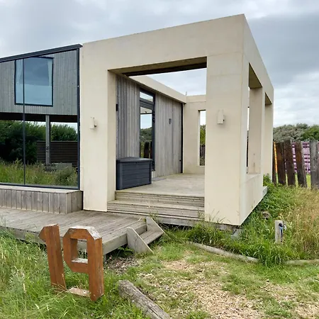 פארק נופש Basecamp Tiny House Eco-resort