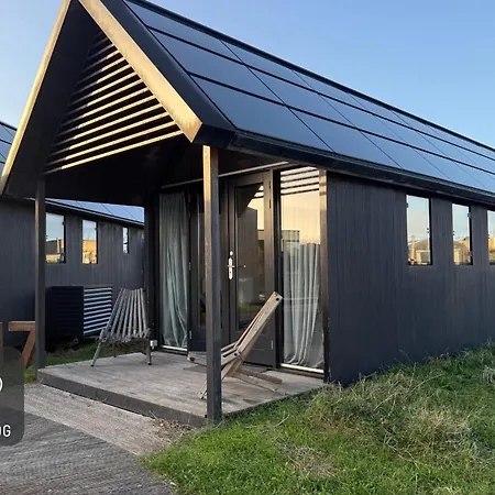 Tatil parkı Basecamp Tiny House Eco-resort