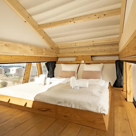 Basecamp Tiny House Eco-resort ホリデーパーク