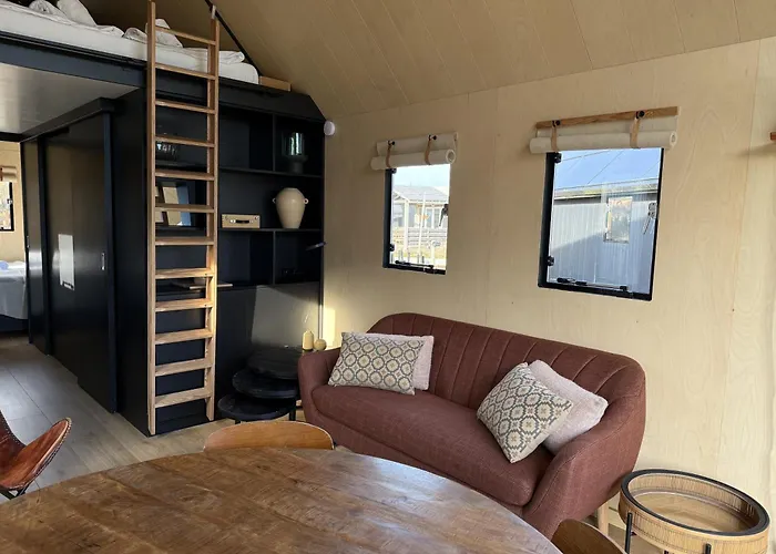 Basecamp Tiny House Eco-resort IJmuiden