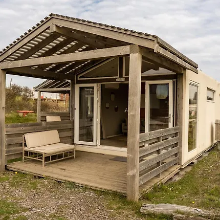 Vakantiepark Basecamp Tiny House Eco-resort 4*