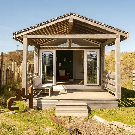 פארק נופש Basecamp Tiny House Eco-resort