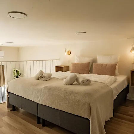 פארק נופש Basecamp Tiny House Eco-resort איימאודן