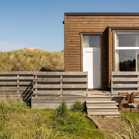 פארק נופש Basecamp Tiny House Eco-resort איימאודן